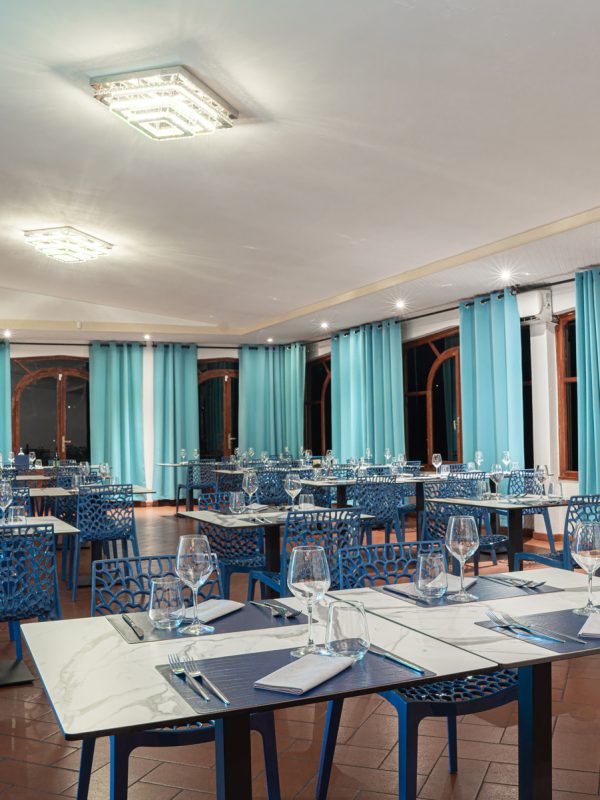 PINNA-ROSSA-Sale RISTORANTE_DSC5514